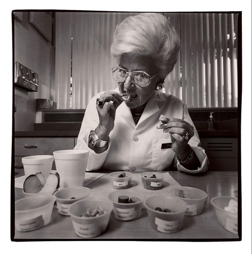 10 of the strangest professions, the existence of which you hardly guessed 10 of the strangest professions, the existence of which you hardly guessed