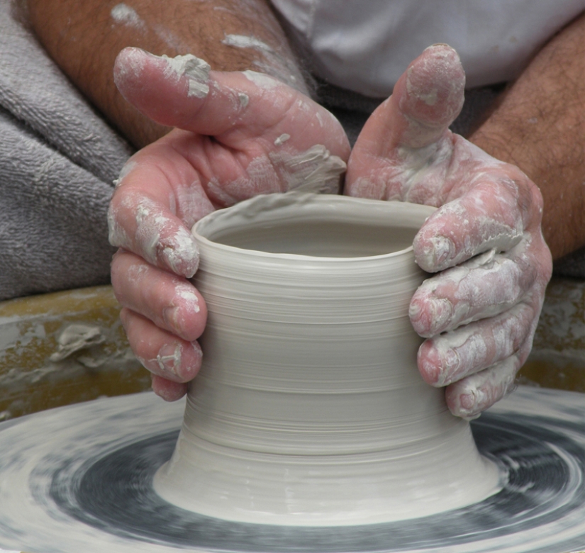 10 things that are forbidden to do according to the Bible 10 things that are forbidden to do according to the Bible