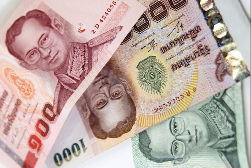 10 unusual prohibitions that tourists may encounter 10 unusual prohibitions that tourists may encounter