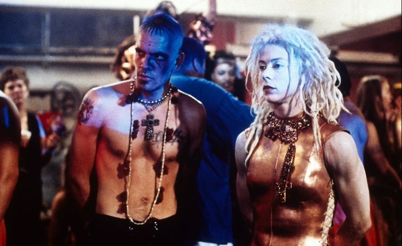 12 films that will help you understand what "cyberpunk"is