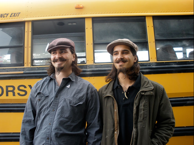 12 people who met their doppelgangers by chance 12 people who met their doppelgangers by chance