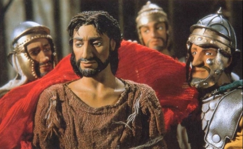 12 Powerful Films About the Life of Jesus Christ: From Classics to Arthouse 12 Powerful Films About the Life of Jesus Christ: From Classics to Arthouse