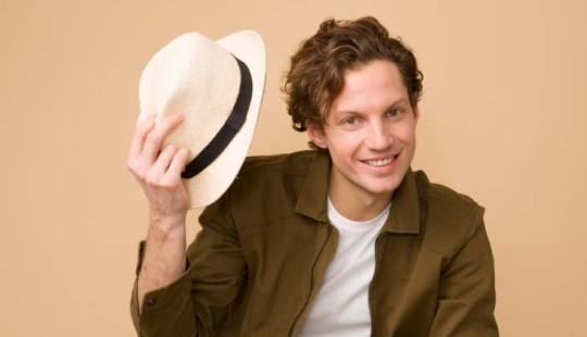 13 importantes reglas de etiqueta que usted puede no saber