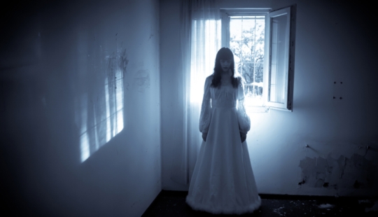 13 of the most creepy stories about female ghosts
