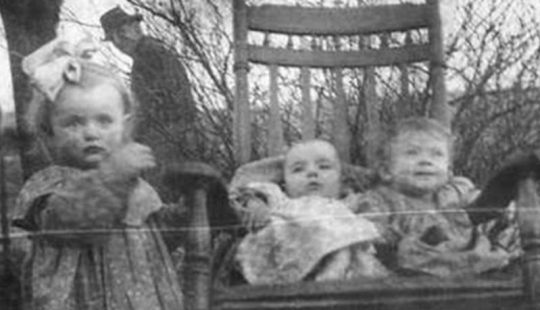 15 frames depicting unbearable horror 15 frames depicting unbearable horror