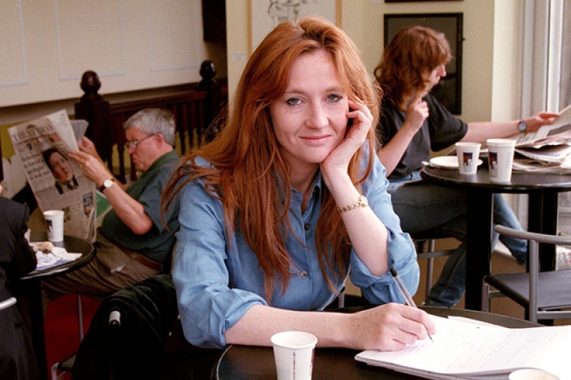 16 Great People Who Once Lost Their Jobs Due to Professional Incompetence