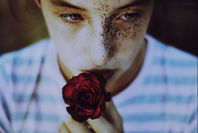 16 Mesmerizing Photos of People with Freckles 16 Mesmerizing Photos of People with Freckles