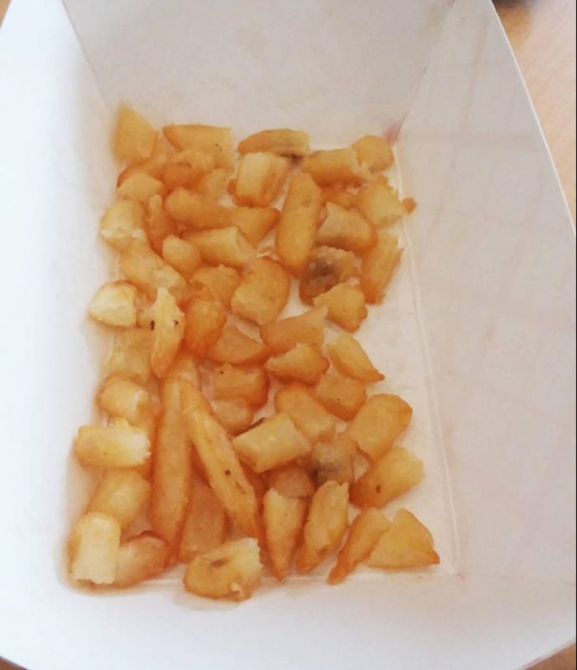 17 annoying habits that will get under your skin any