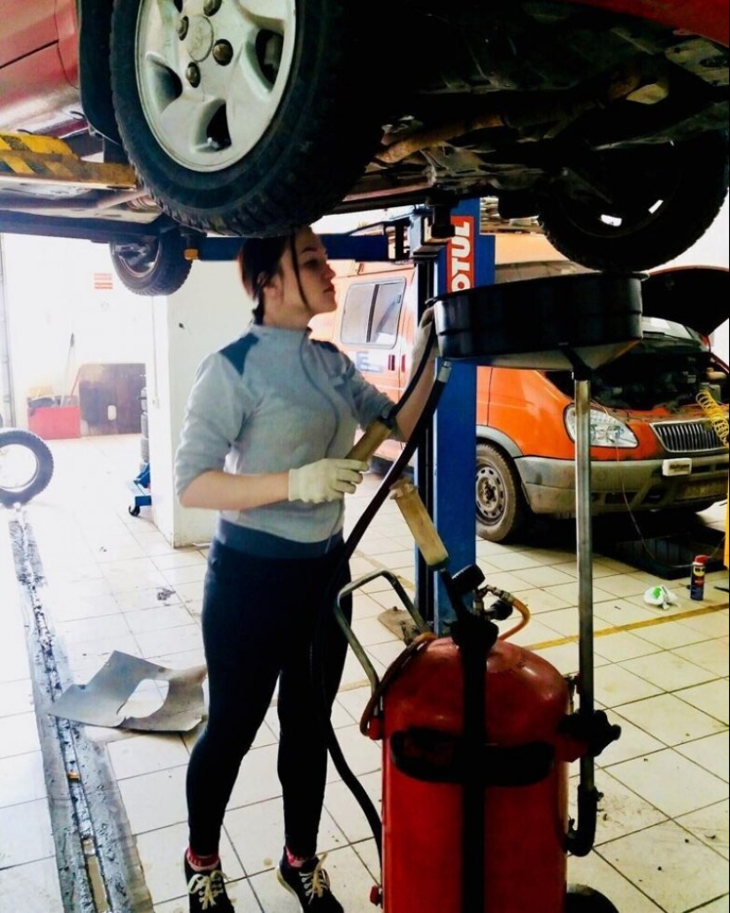 18 beauties who know how to make hands incredible things