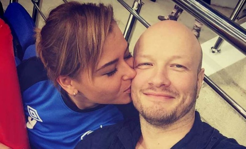 20 famous couples who got married secretly