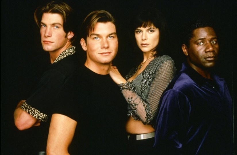 20 forgotten TV series from the 90s, which was shown on STS in the first year of broadcasting