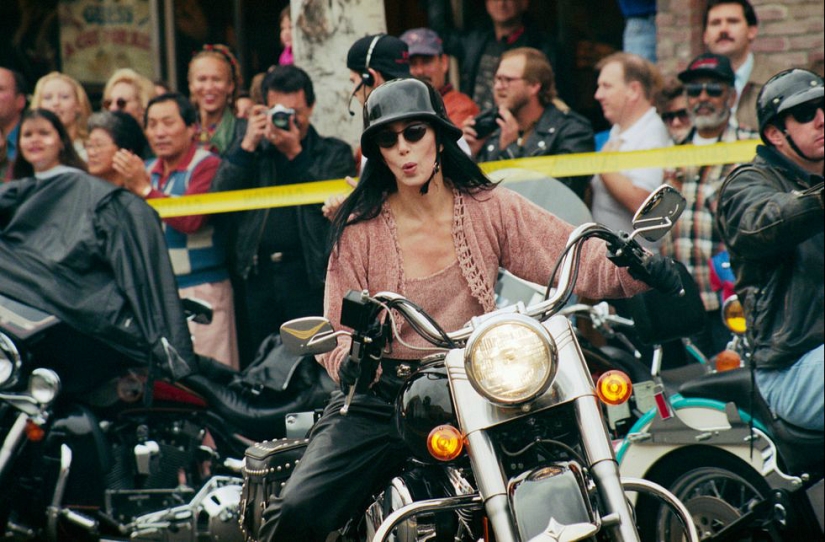 20 fotos de celebridades del siglo XX en motocicletas 20 fotos de celebridades del siglo XX en motocicletas