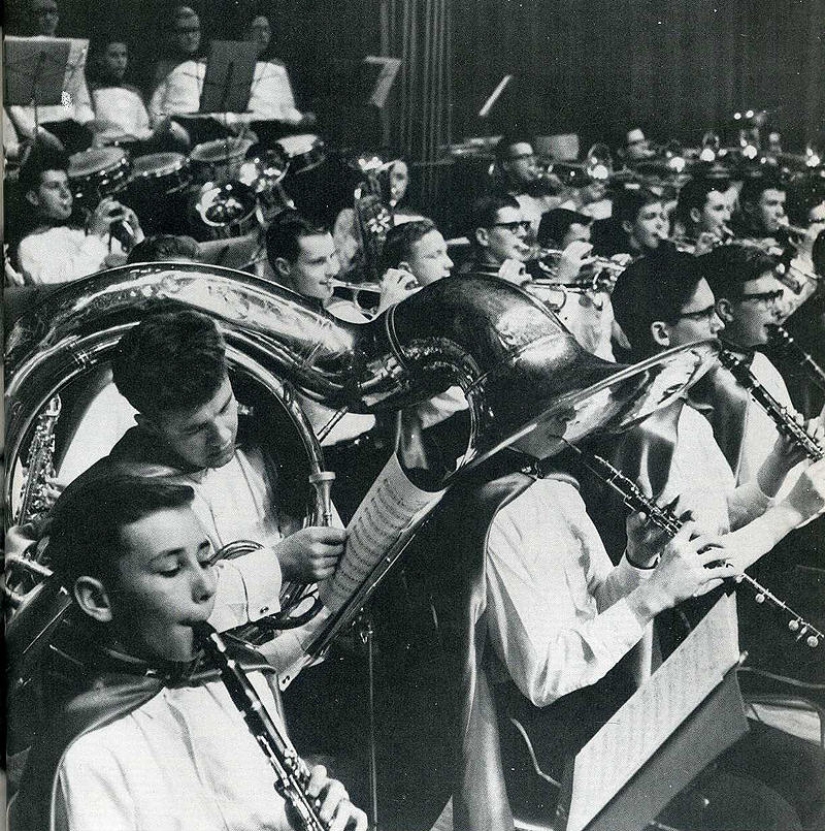 20 historical frames caught at the right moment