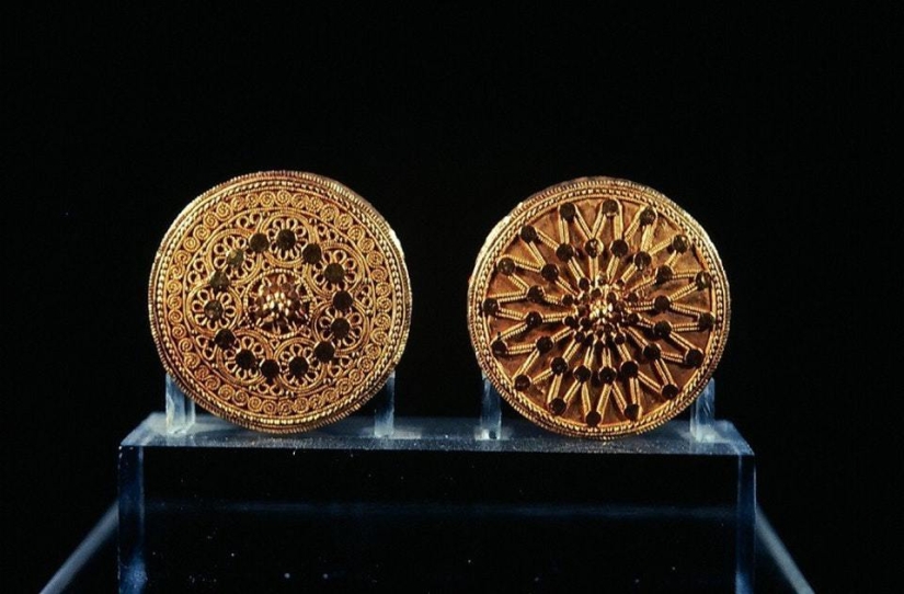 20 incredibly beautiful artifacts of the past 20 incredibly beautiful artifacts of the past