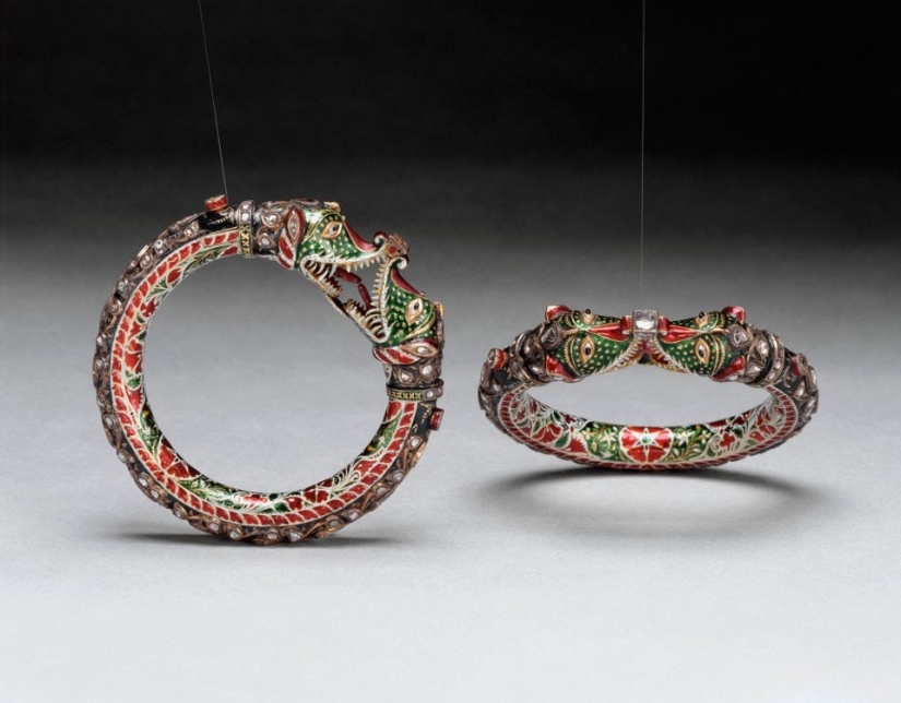 20 incredibly beautiful artifacts of the past 20 incredibly beautiful artifacts of the past