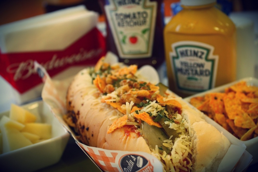 20 original hot dogs from all over the world 20 original hot dogs from all over the world