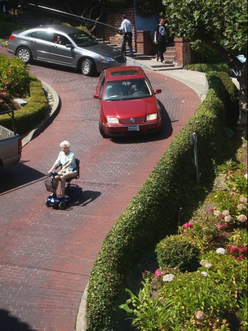 20 personas que están haciendo lo que quieren, y ellos no se preocupan por las opiniones de los demás