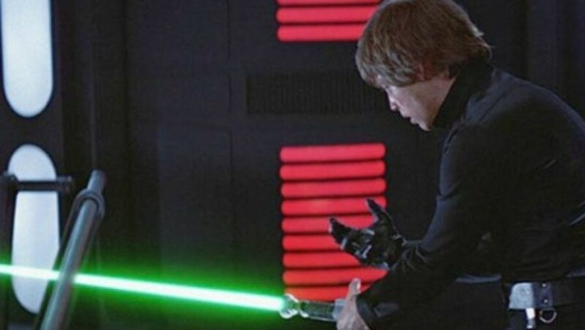 20 plot flaws that instantly spoil the impression of the film