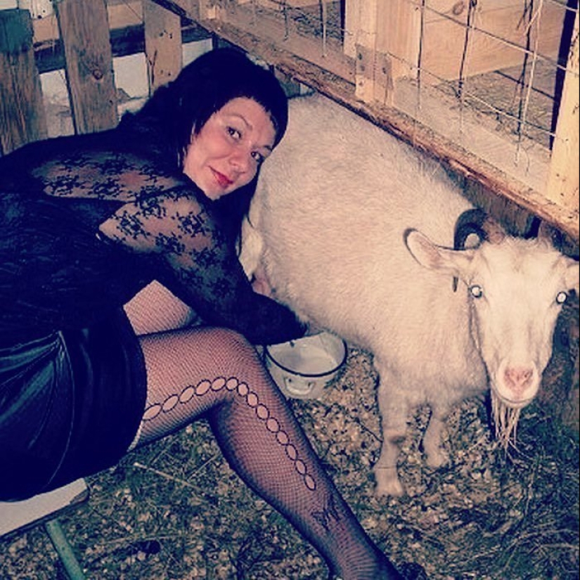 20 rural milkmaids from Instagram, with whom you will definitely fall in love 20 rural milkmaids from Instagram, with whom you will definitely fall in love