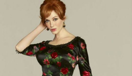 20 stars with impressive breasts