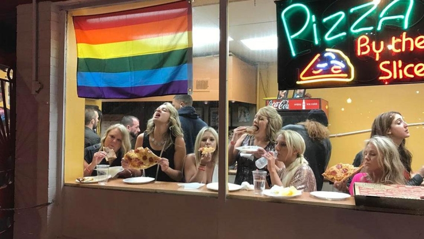 20 temas cotidianos, como copiados de las pinturas del Renacimiento 20 temas cotidianos, como copiados de las pinturas del Renacimiento