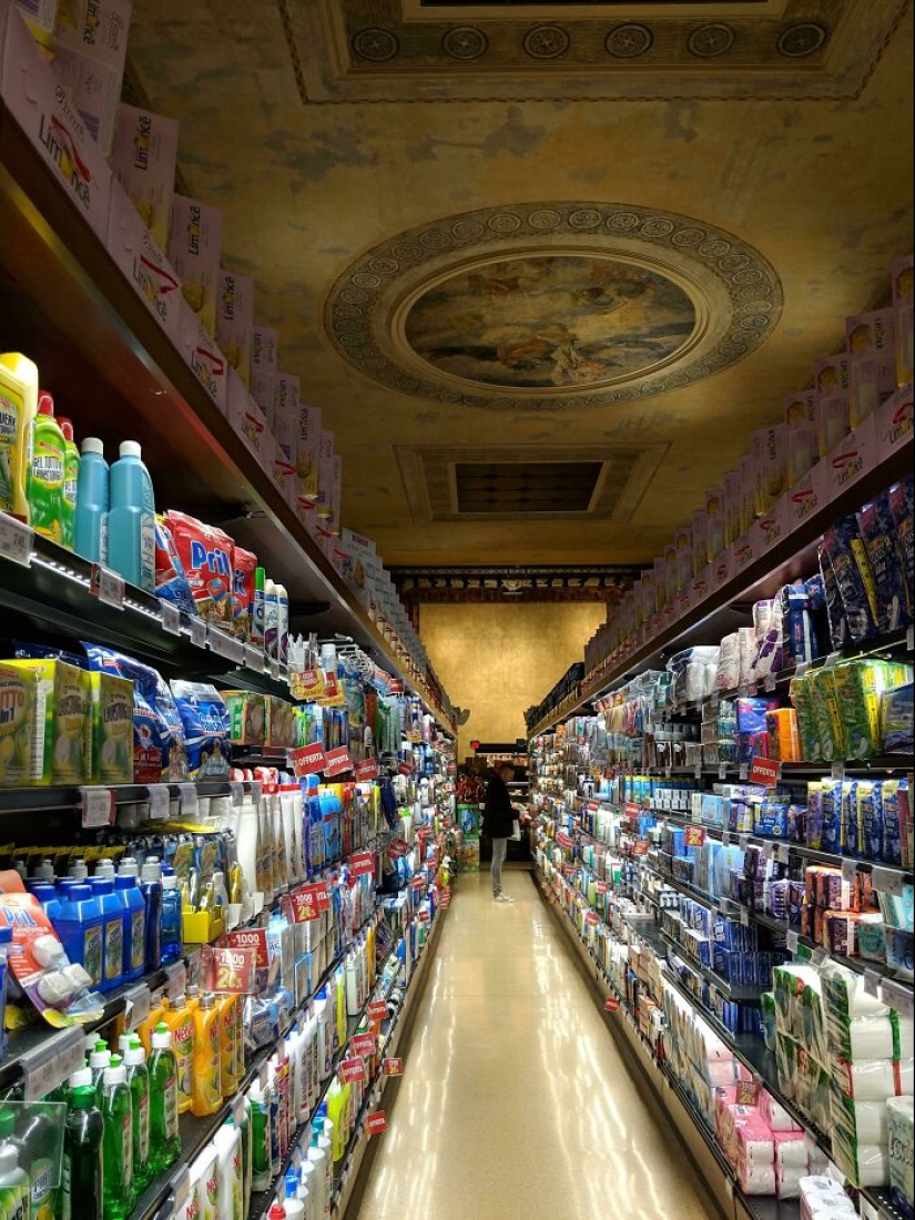 20 Times Travelers Were Shocked, Amused, Or Amazed In Other Countries 20 Times Travelers Were Shocked, Amused, Or Amazed In Other Countries