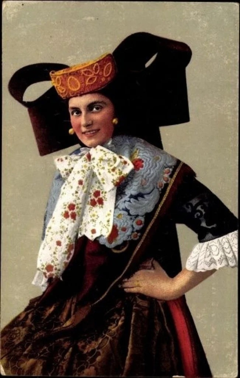 20 vintage photos of brides in national wedding dresses 20 vintage photos of brides in national wedding dresses