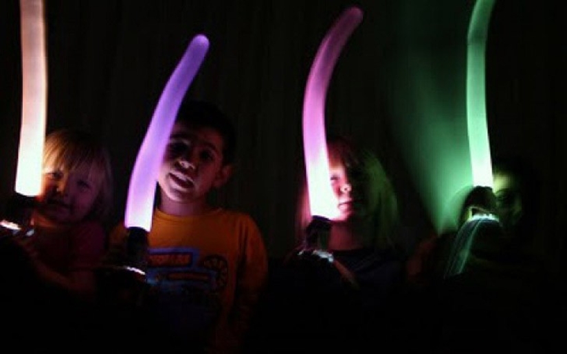 20 ways to keep your child busy 20 ways to keep your child busy