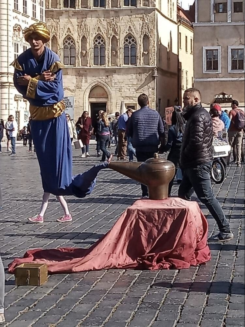 22 ambiguas imágenes acerca de que el diablo de los ojos romper 22 ambiguas imágenes acerca de que el diablo de los ojos romper