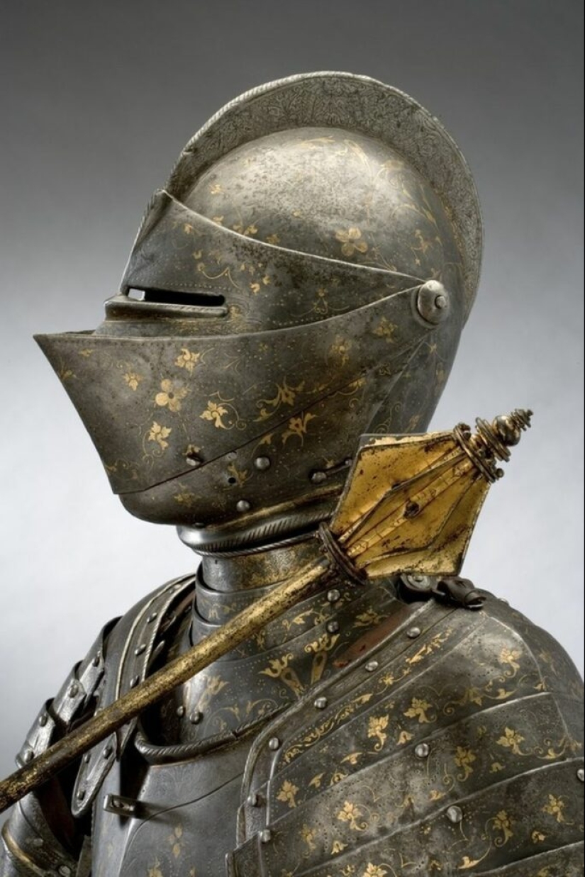 22 Archaeological Artifacts That Upend Views of the Past 22 Archaeological Artifacts That Upend Views of the Past