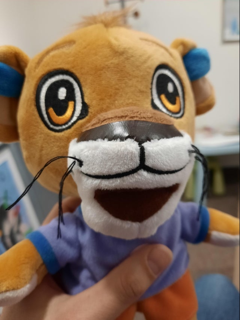 22 aspirantes a diseñadores y sus "obras" 22 aspirantes a diseñadores y sus "obras"