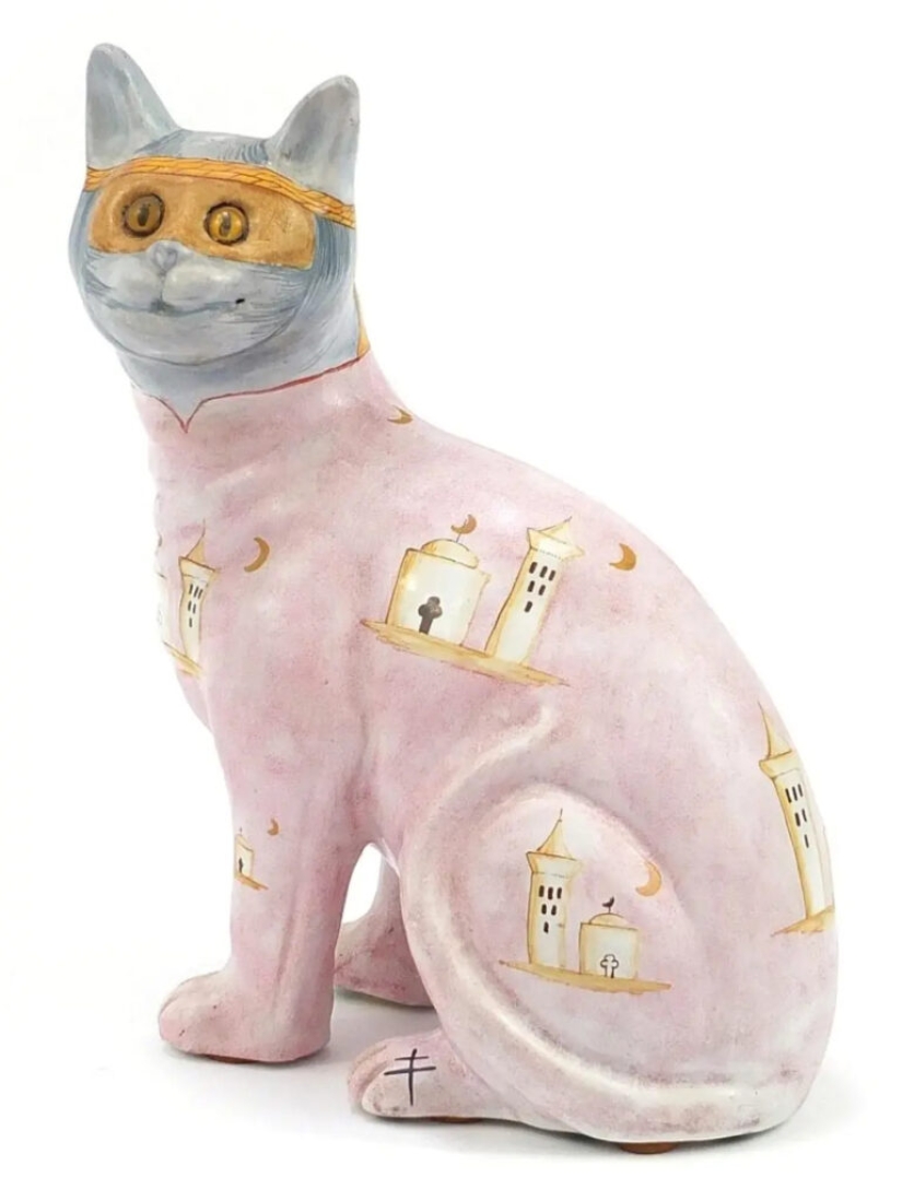 22 Crazy Antiques That Collectors Pay Big Money For