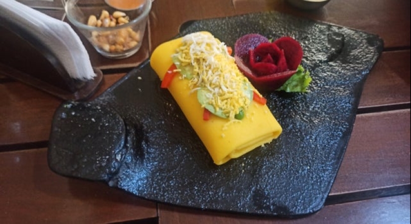 22 ejemplos de platos muy extraños, de los que perderás el apetito