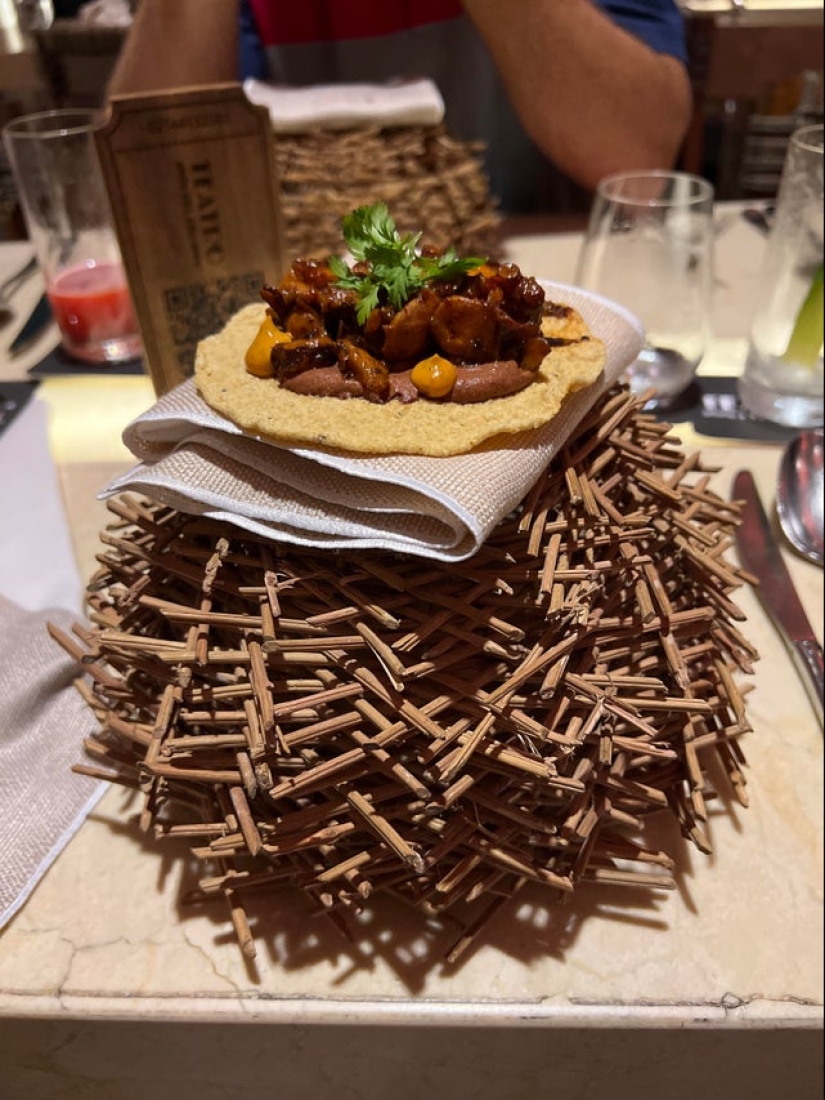 22 ejemplos de platos muy extraños, de los que perderás el apetito