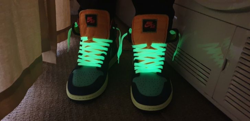 22 examples of how the surrounding world changes under an ultraviolet lamp 22 examples of how the surrounding world changes under an ultraviolet lamp