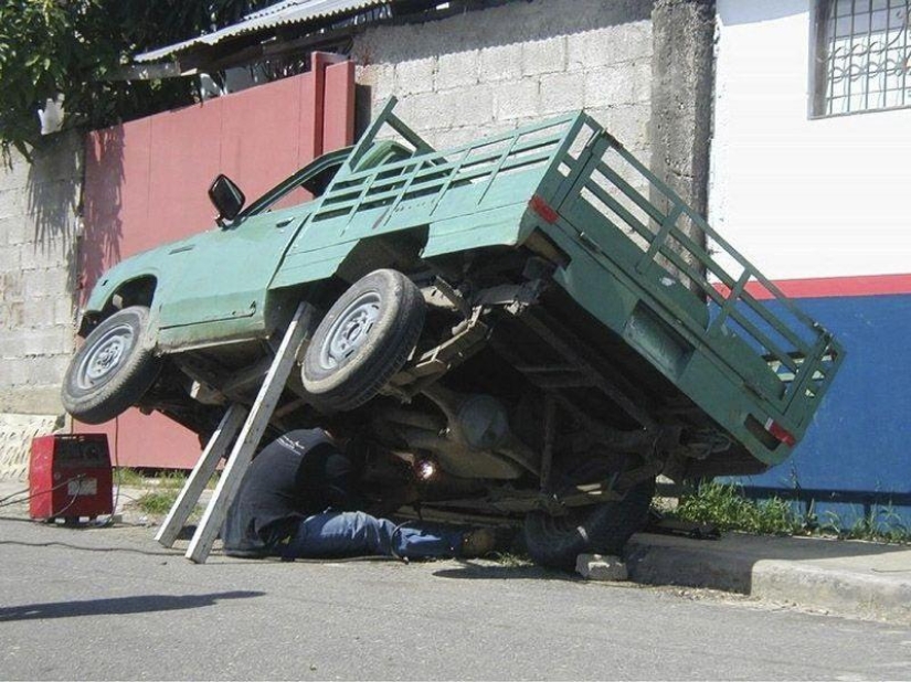 22 "expertos" en el ámbito de la seguridad 22 "expertos" en el ámbito de la seguridad