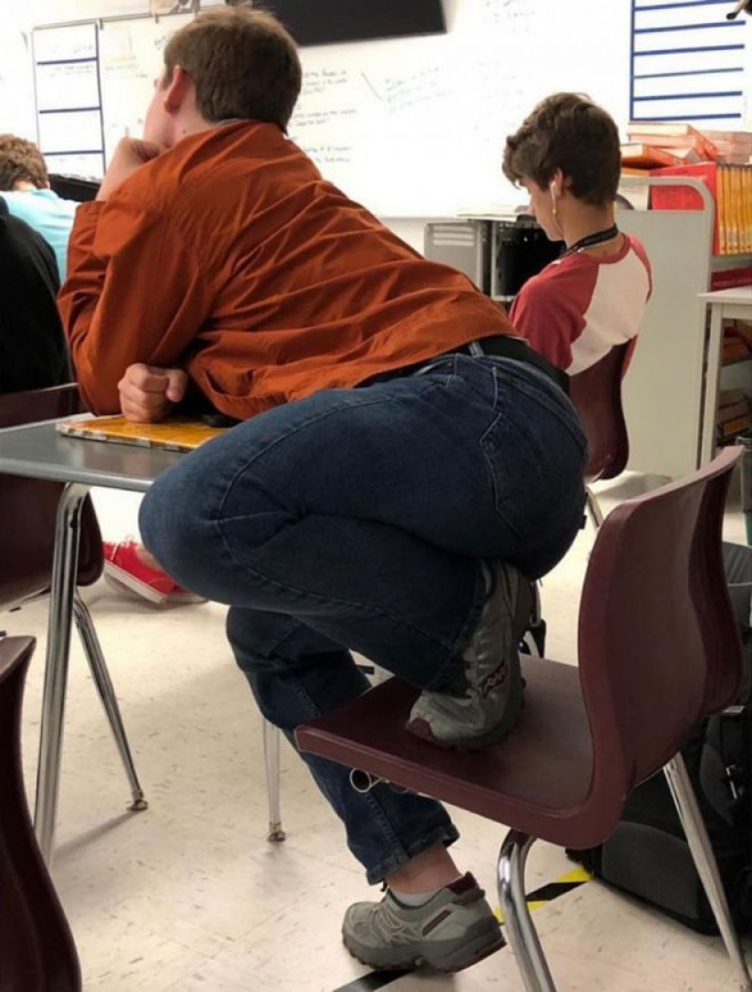 22 extrañas y ridículas poses en las que estas personas-yoguis fueron atrapados