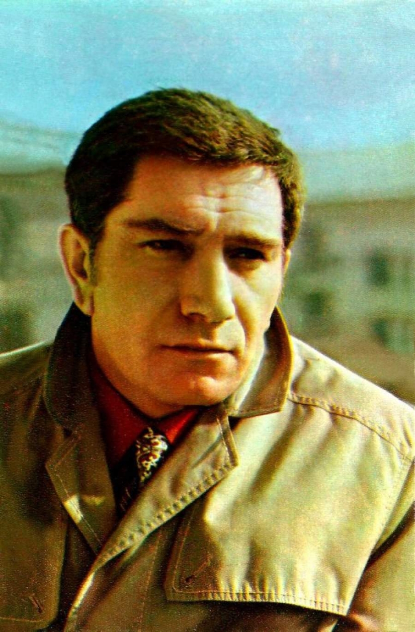 22 famous men we've never seen without a mustache 22 famous men we've never seen without a mustache