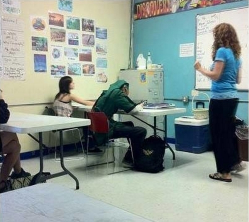 22 fanáticos desesperados de los videojuegos los traen a la vida real