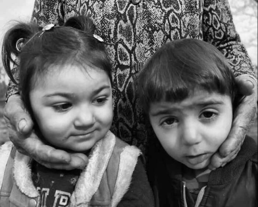 22 fotografías cautivadoras de un fotógrafo que muestran la profundidad emocional de la infancia