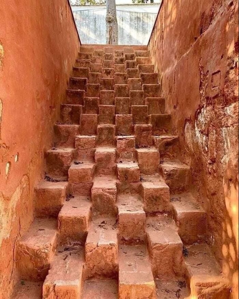 22 fotos de escaleras peligrosas que te harán girar la cabeza
