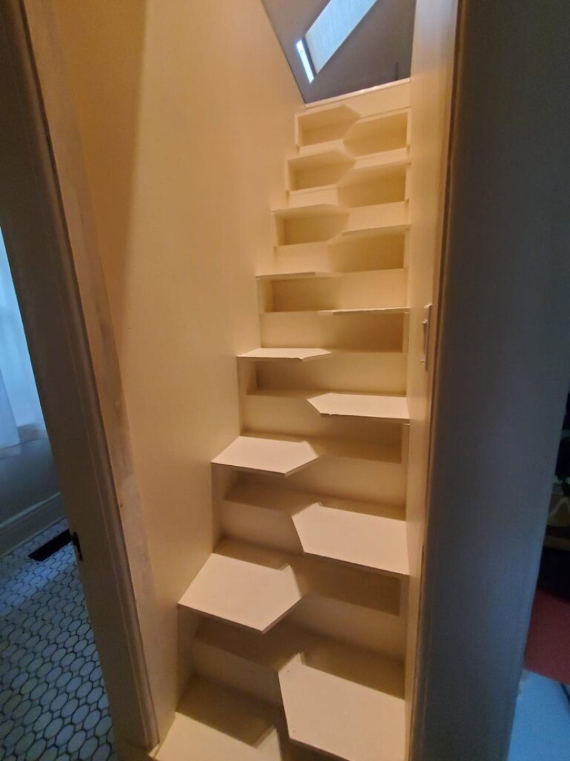 22 fotos de escaleras peligrosas que te harán girar la cabeza