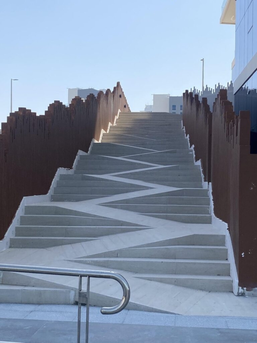 22 fotos de escaleras peligrosas que te harán girar la cabeza