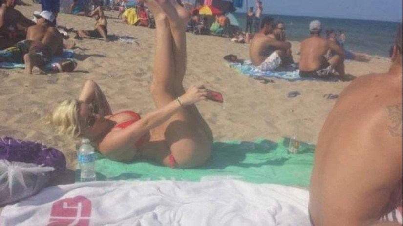 22 fotos de personas atrapadas tomando selfies idiotas
