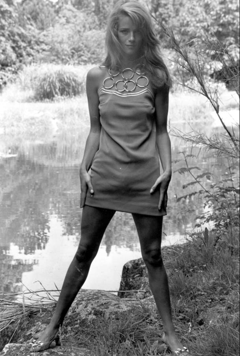 22 fotos retro de modelos de años pasados 22 fotos retro de modelos de años pasados