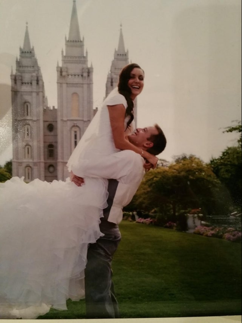 22 funny photos from the "it seemed" series that are worth looking at twice 22 funny photos from the "it seemed" series that are worth looking at twice