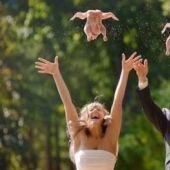 22 of the worst photos of couples you've ever seen