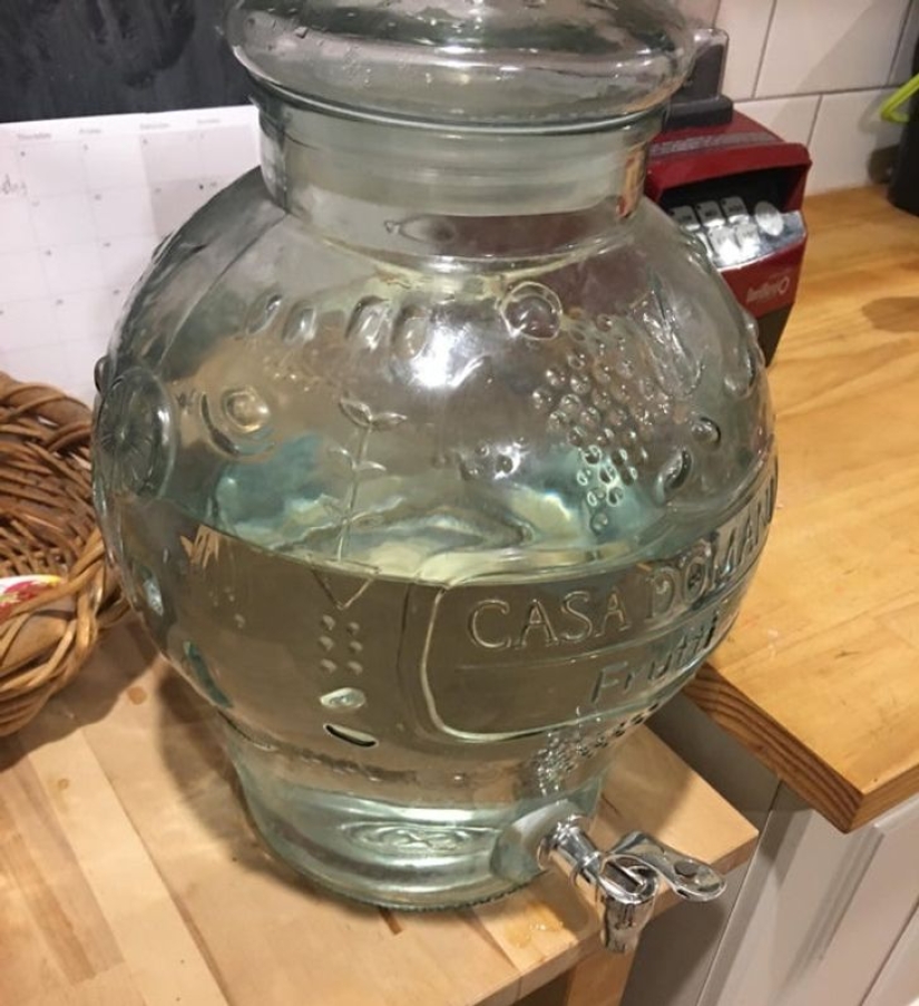 22 photo evidence that real men are never insured 22 photo evidence that real men are never insured