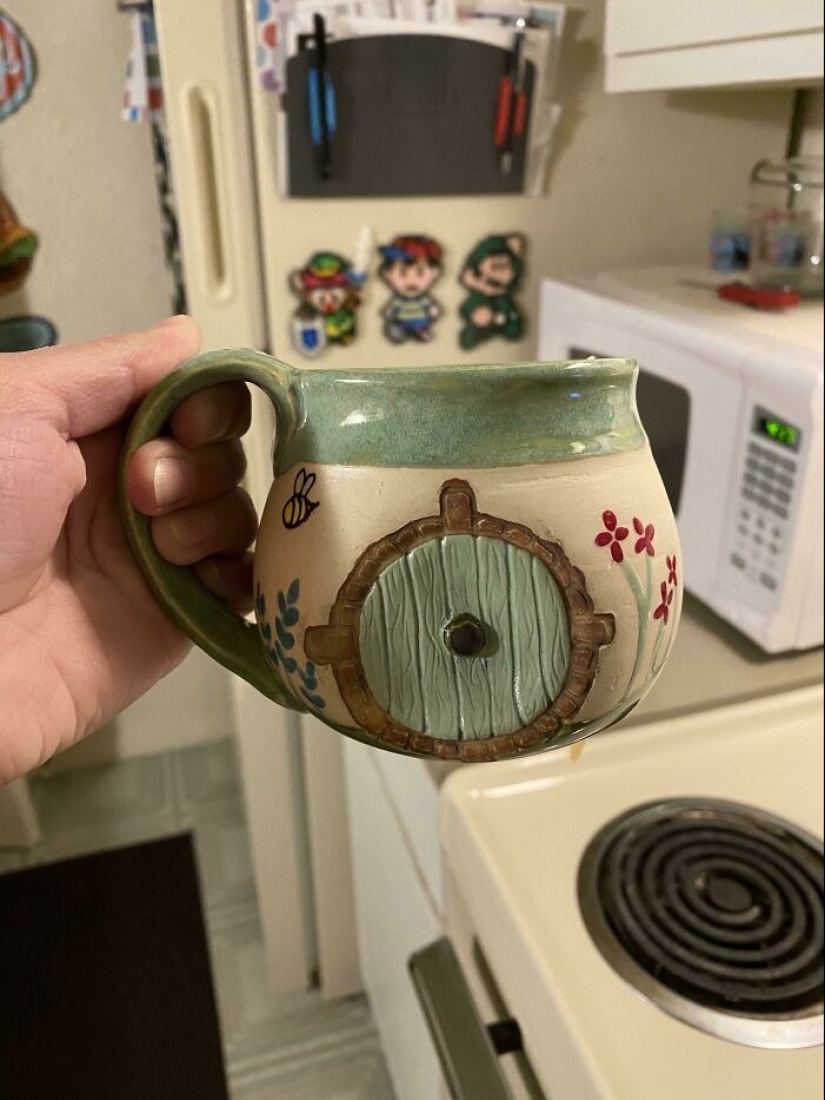 22 photos of unusual mugs shared by users on the Internet 22 photos of unusual mugs shared by users on the Internet