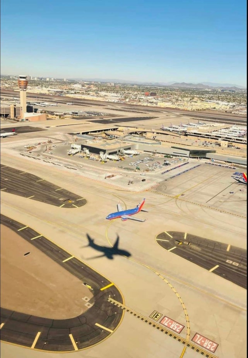 22 photos that have acquired a special meaning due to an unsuccessful angle